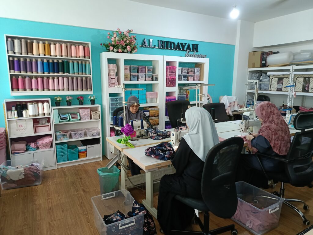 Bengkel Jahit Aidear (10)